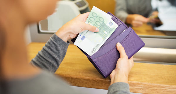 Verbod op grote contante betalingen - wat u moet weten
